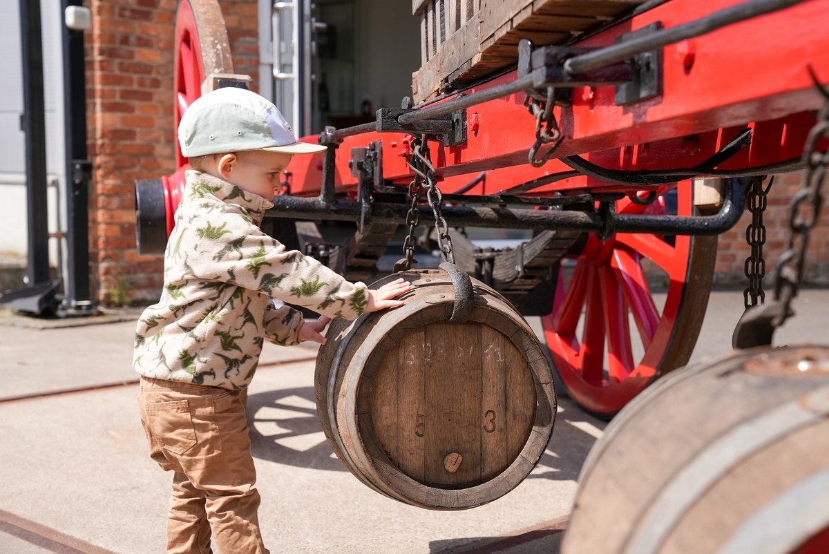 ﾌﾞｰﾝ ｵｳﾄﾞｸﾞｰｽﾞﾎﾞｰﾝ ﾌﾞﾗｯｸﾗﾍﾞﾙ#8 750ml | すがや魅惑の麦酒